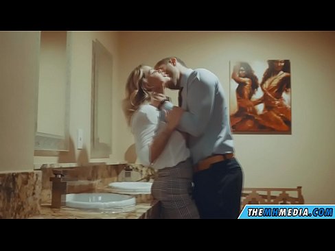 ❤️ Kun povekas blondi viettelee sinut julkisessa vessassa ❌ Porno fb at fi.epicshowdown.top ﹏
